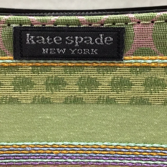 Kate Spade green print purse - Picture 2 of 7